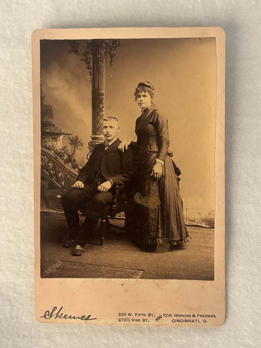 Antique Victorian Cabinet Card Photograph Couple Skewes Cincinnati